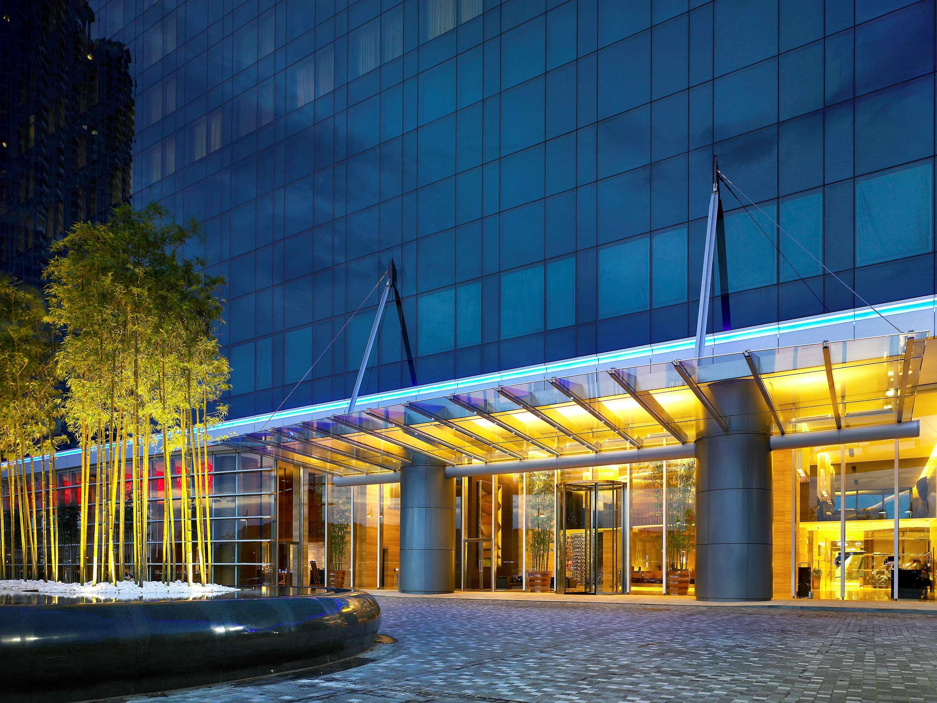 Novotel Citygate 4*