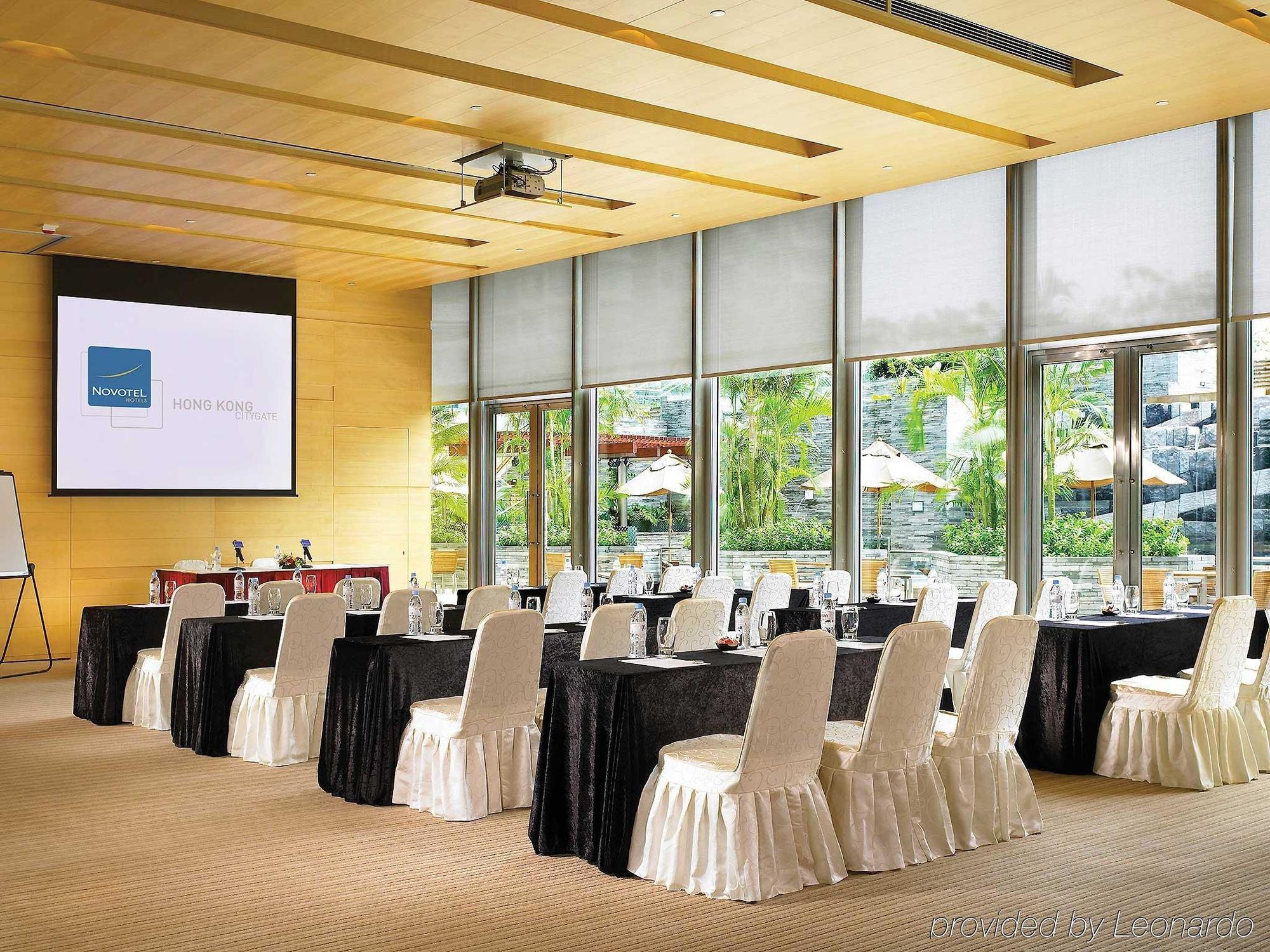 Khách sạn Novotel Citygate 4*