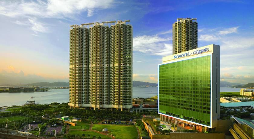 Novotel Citygate 4*