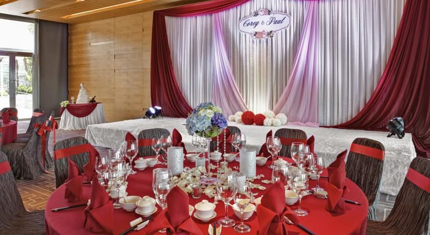 Novotel Citygate 4*