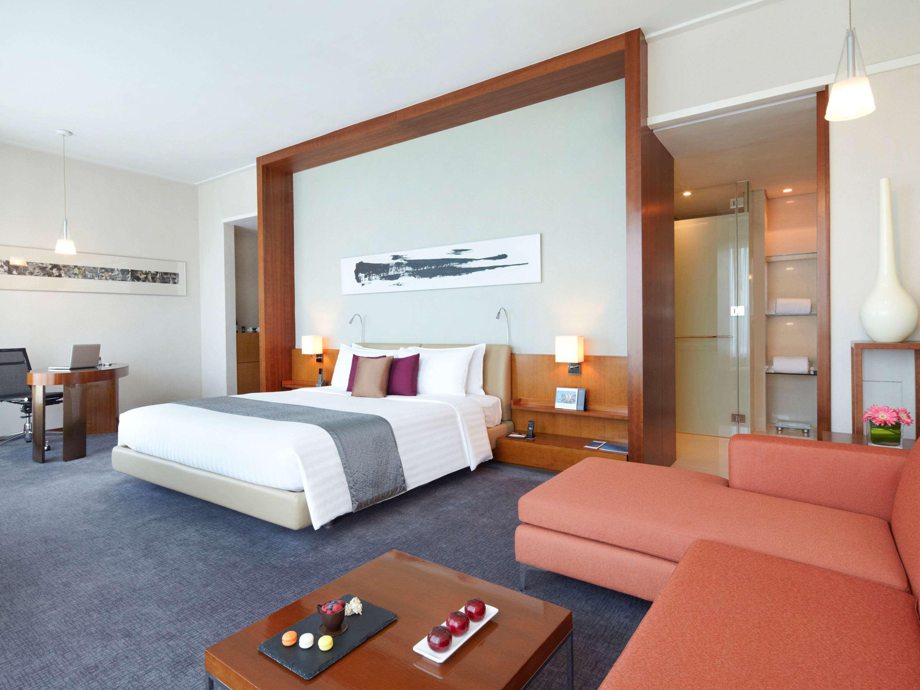 Novotel Citygate 4* Hong Kong