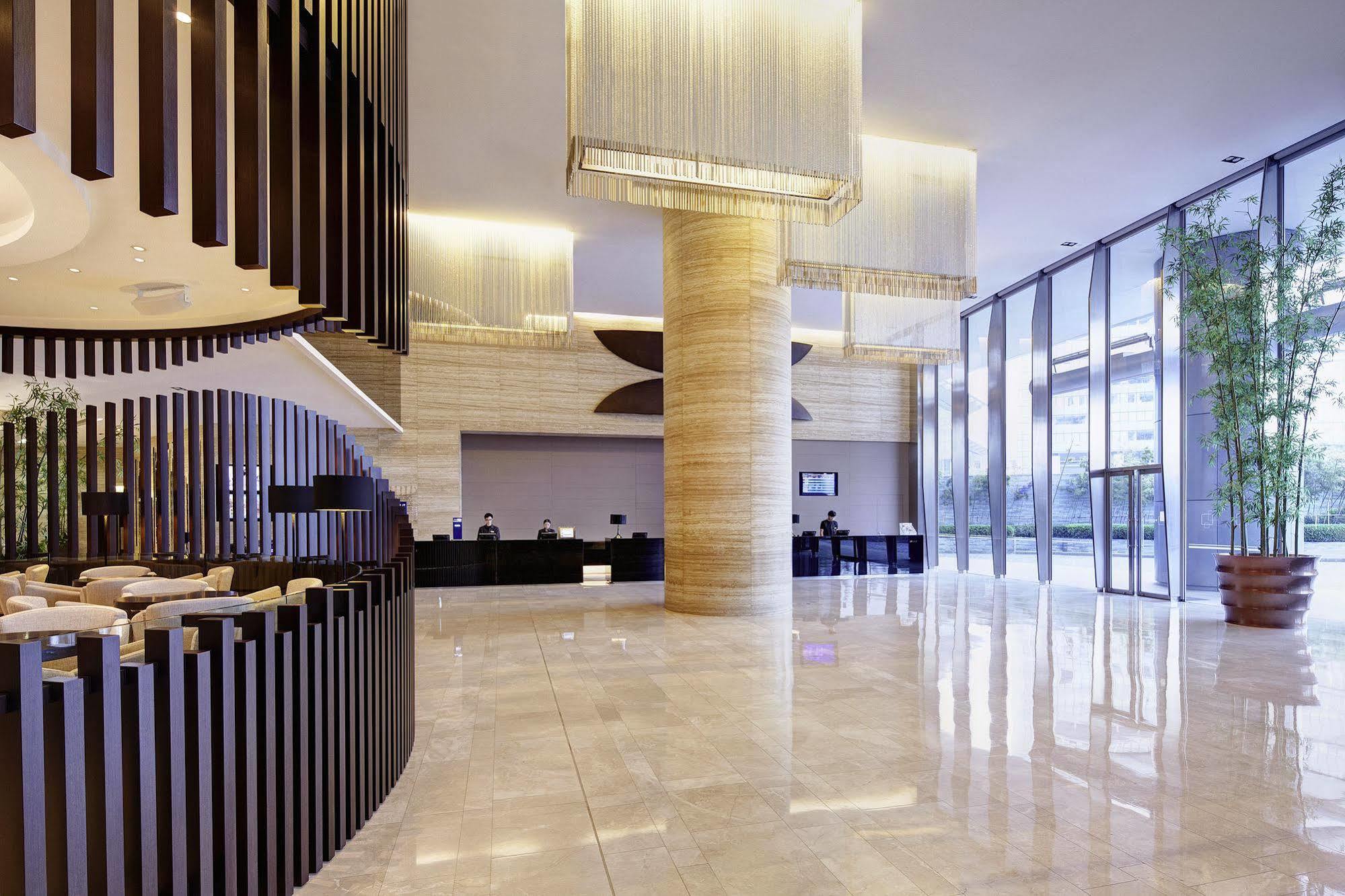 Novotel Citygate Hotel Hong Kong